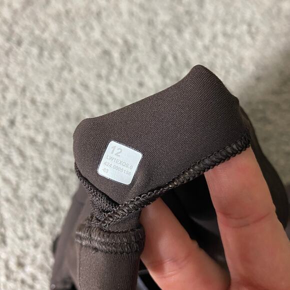 Lululemon Size 12 Align Strappy Deep V Tank Top A/B Cup Espresso Brown - Picture 5 of 6